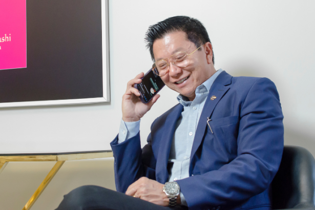 Milton Seigi Hayashi reflete sobre os dilemas éticos do uso de robôs em cirurgias plásticas.