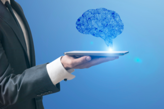 Antônio Fernando Ribeiro Pereira reforça que a IA com propósito é aquela que coloca o cidadão no centro, guiada por ética, transparência e rastreabilidade.