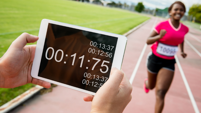 Como mostra Luciano Colicchio Fernandes, a tecnologia levou o esporte da arquibancada aos dados, criando um verdadeiro laboratório de inovação e novos modelos de negócio.